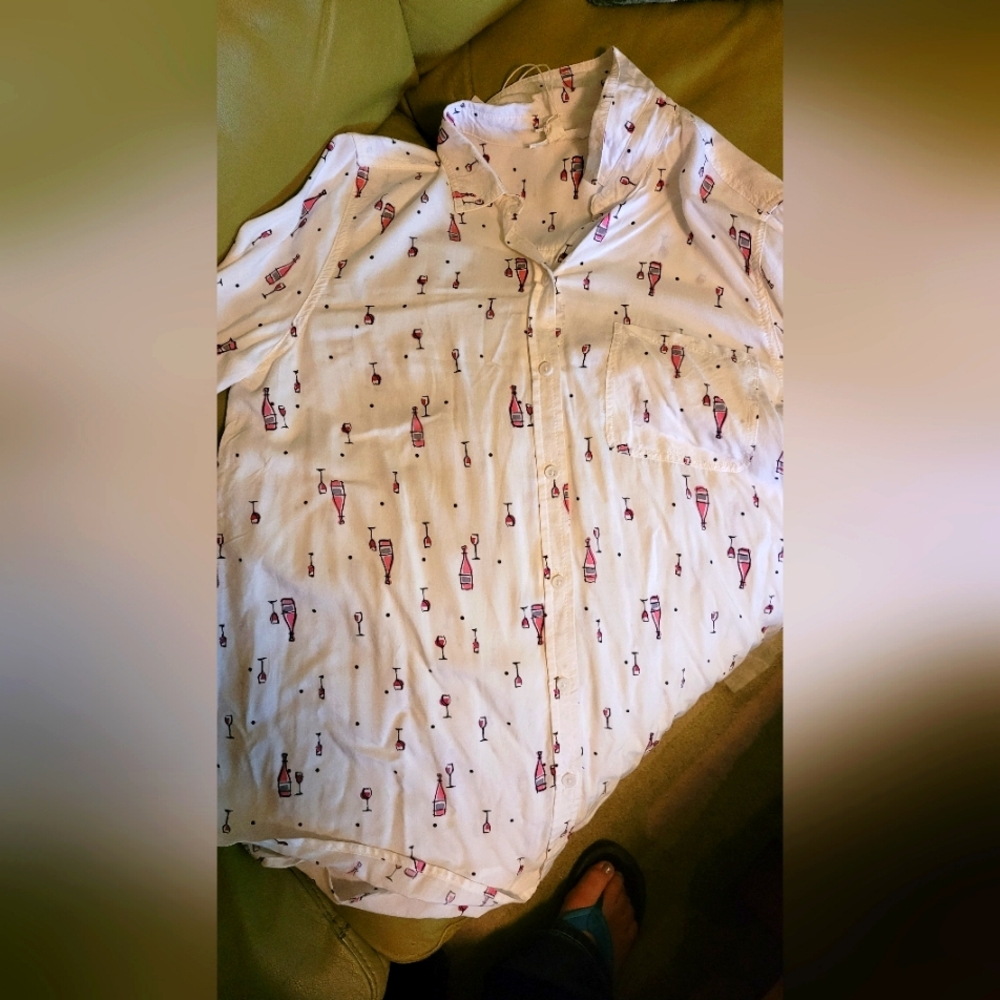 NWT - XL Long sleeve wine print blouse /shirt